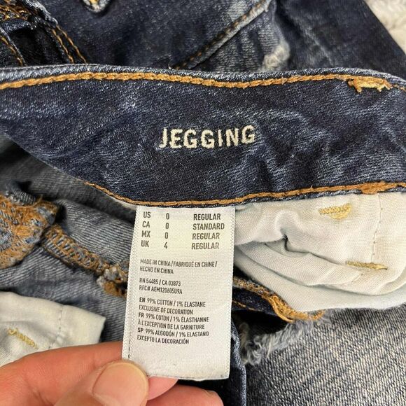 American Eagle Jeans Women 0 Jegging Super Stretch Distressed Dark Grunge Ripped - Picture 6 of 11